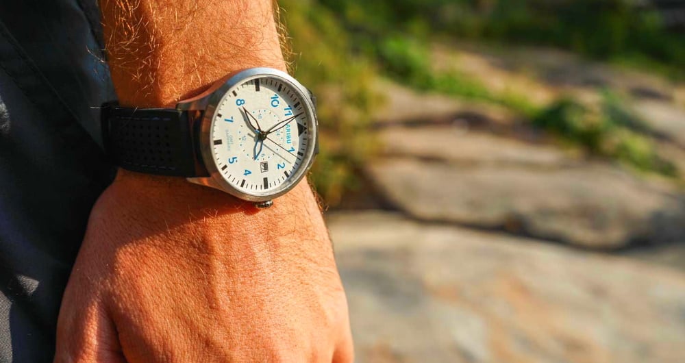 Best Travel Watches | Top 5 Picks For Travelers